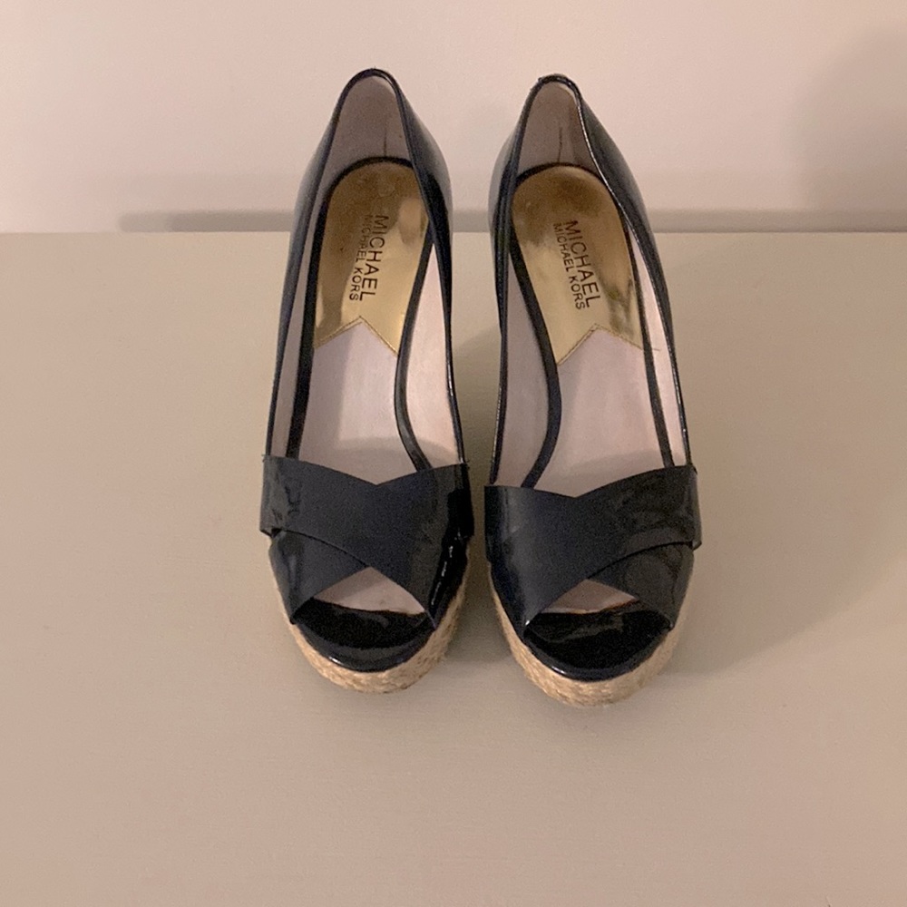 Michael Kors peep toe navy blue espadrilles. Size 8
